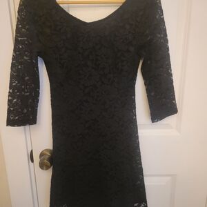 Elegant Black Lace Long Sleeve Dress